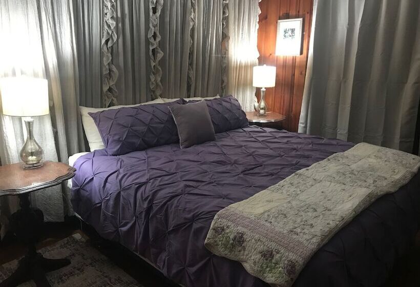 Bed and Breakfast Wild Wisteria