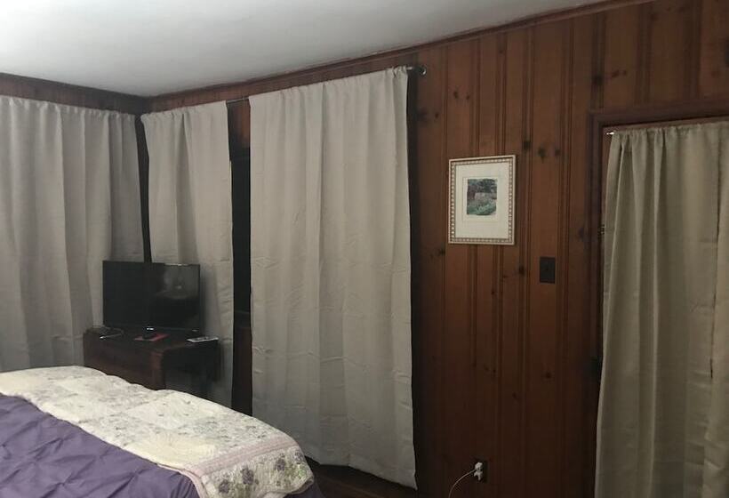 Bed and Breakfast Wild Wisteria