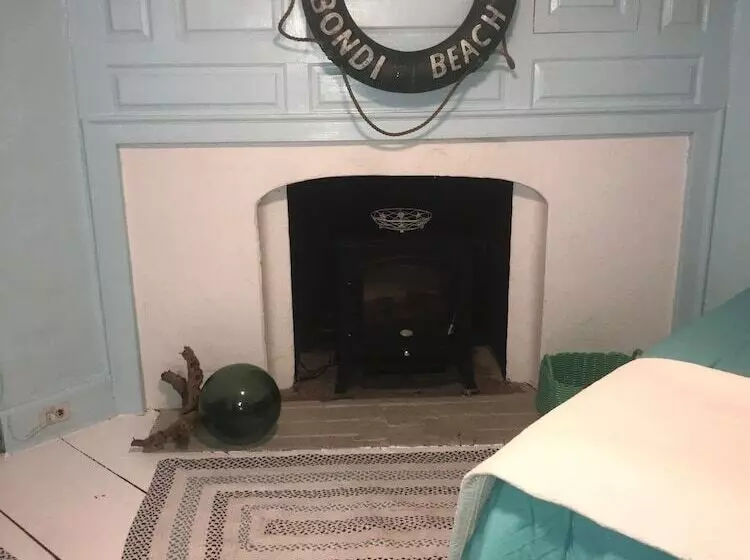 住宿加早餐  Wild Wisteria