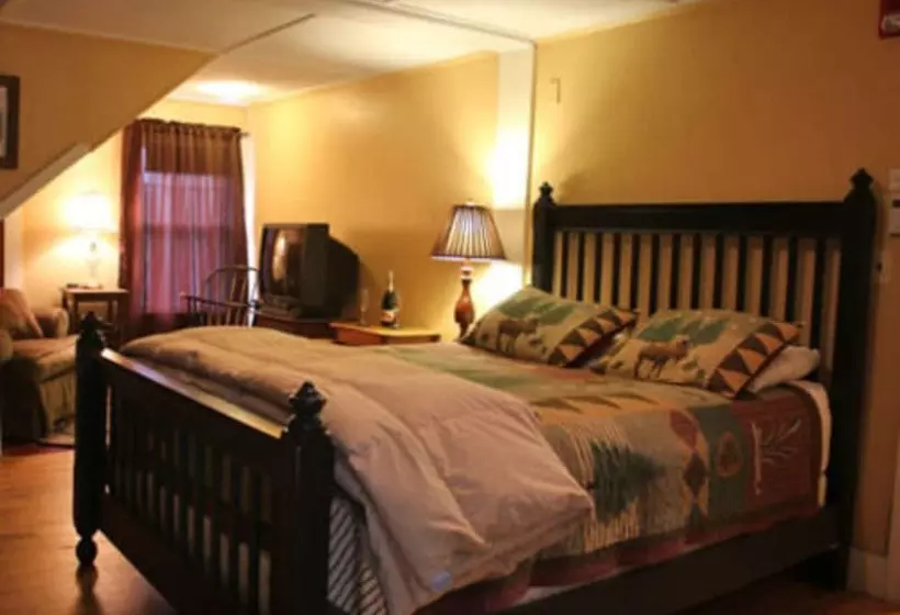 Bed and Breakfast Wildcat Inn And Tavern