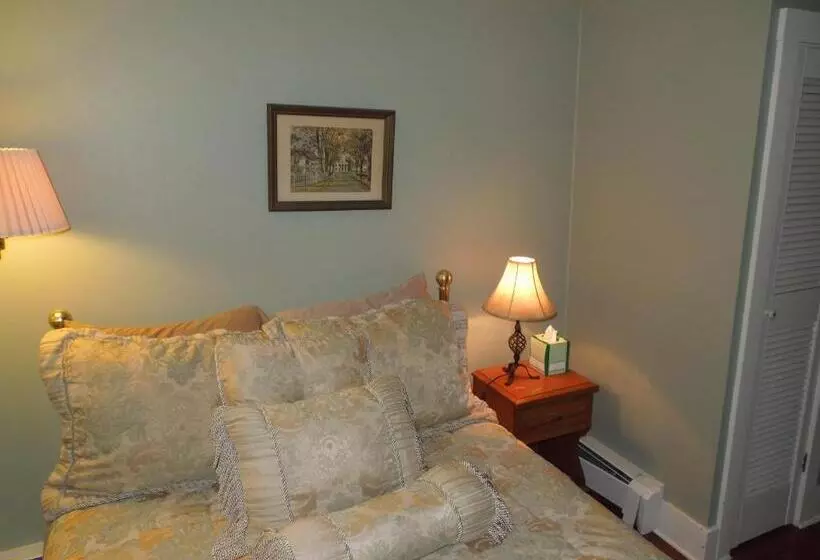 Bed and Breakfast Wildcat Inn And Tavern