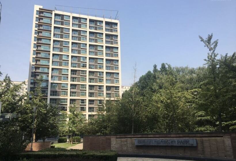 Beijing Seasons Park Apartment