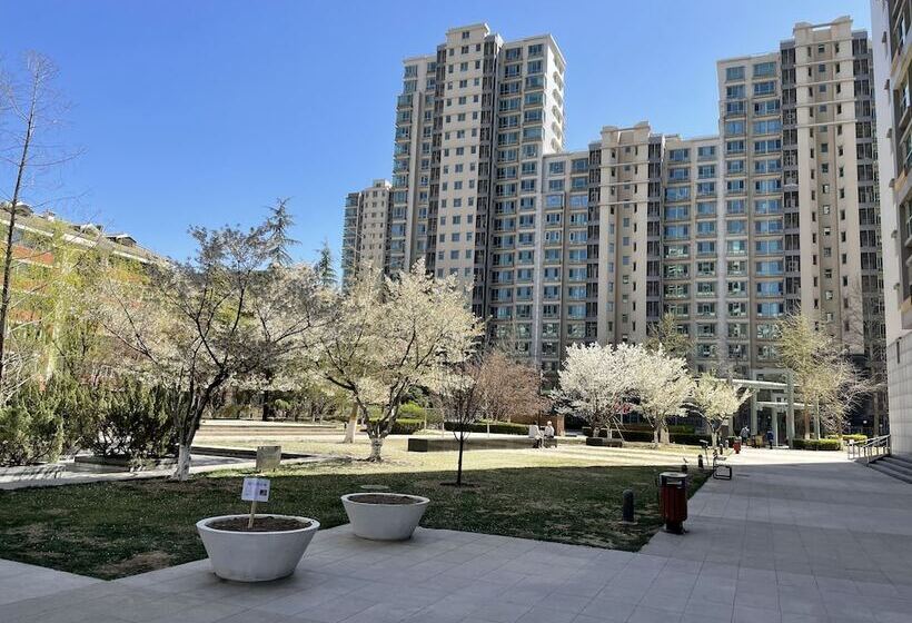 Beijing Seasons Park Apartment