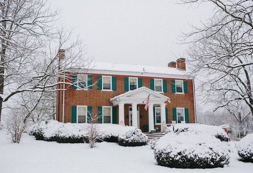 Cave Hill Farm Bed & Breakfast