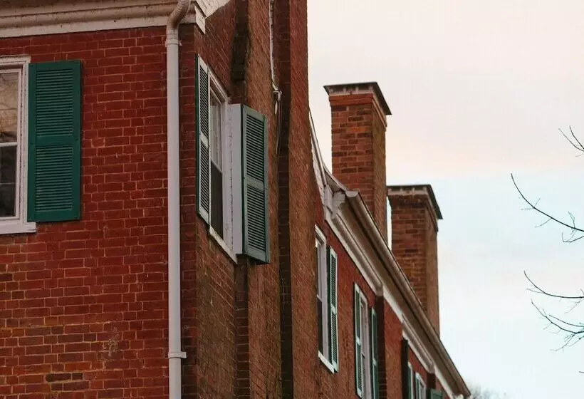 Cave Hill Farm Bed & Breakfast