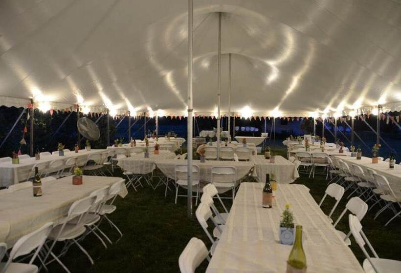 Cave Hill Farm Bed & Breakfast