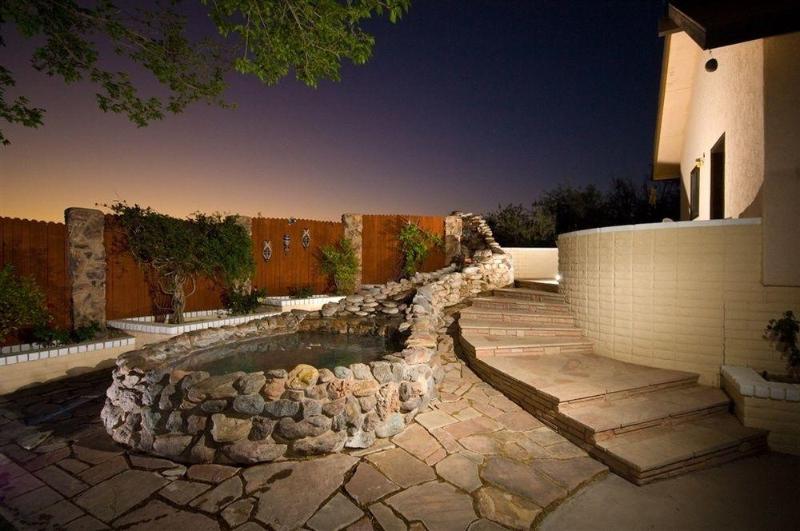 Desert Rose Bed And Breakfast