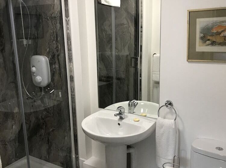 Отель Bankes Arms