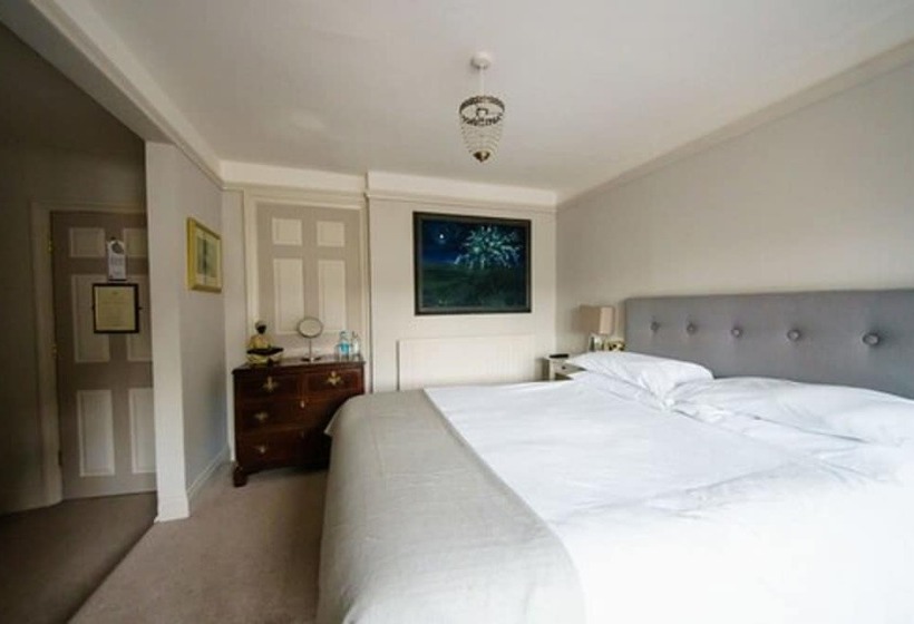 Отель Bankes Arms