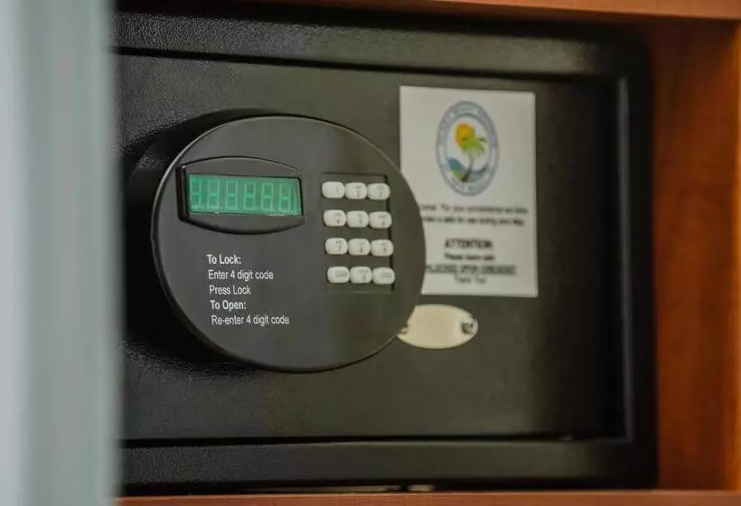 Bay Palms Waterfront Resort Hotel And Marina