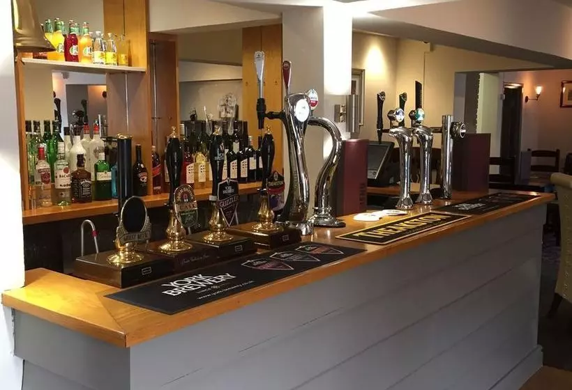 호텔 Escrick Black Bull