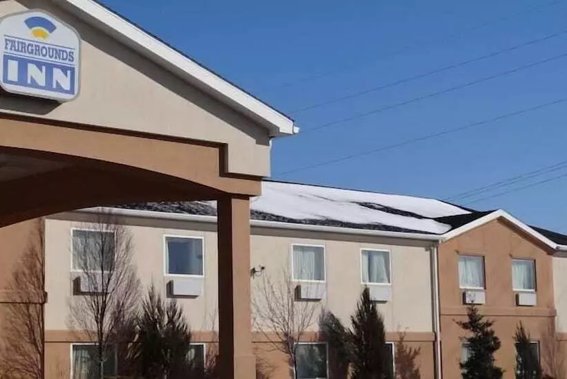 ホテル Fairgrounds Inn
