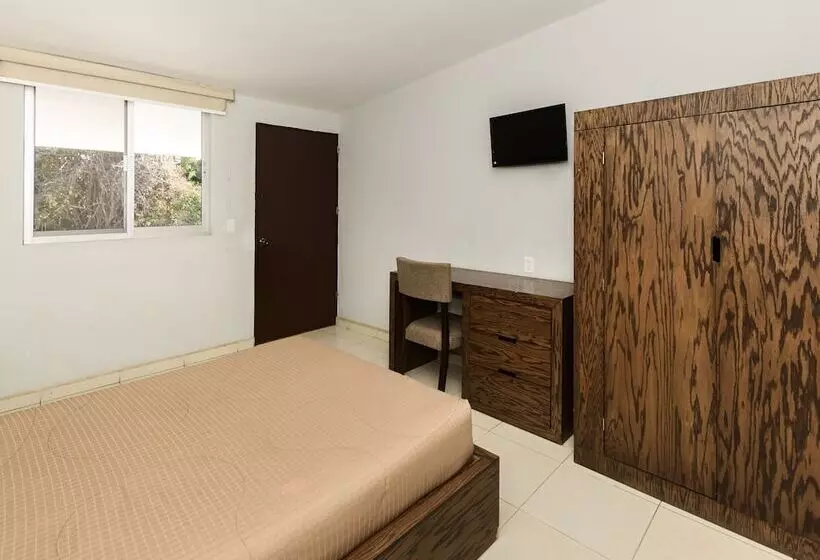 فندق Jm Ejecutivo Celaya,centro Histórico