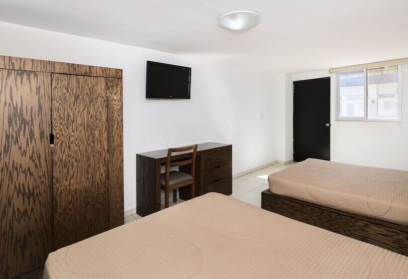 هتل Jm Ejecutivo Celaya,centro Histórico