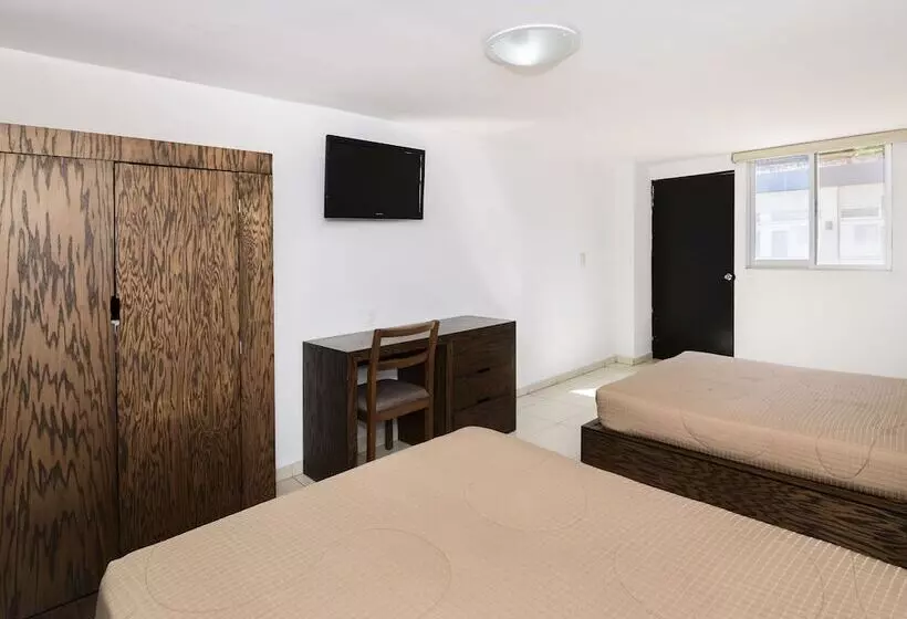 فندق Jm Ejecutivo Celaya,centro Histórico