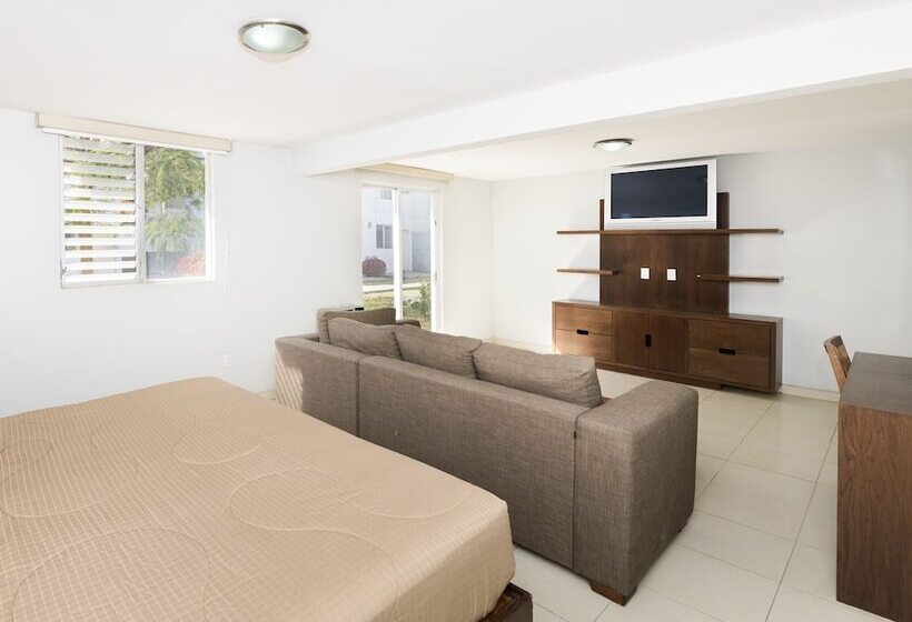 هتل Jm Ejecutivo Celaya,centro Histórico