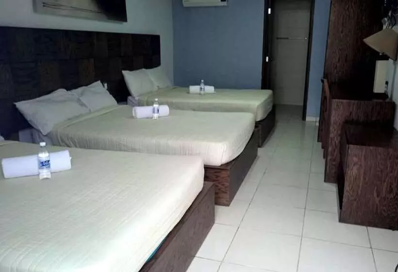 فندق Jm Ejecutivo Celaya,centro Histórico