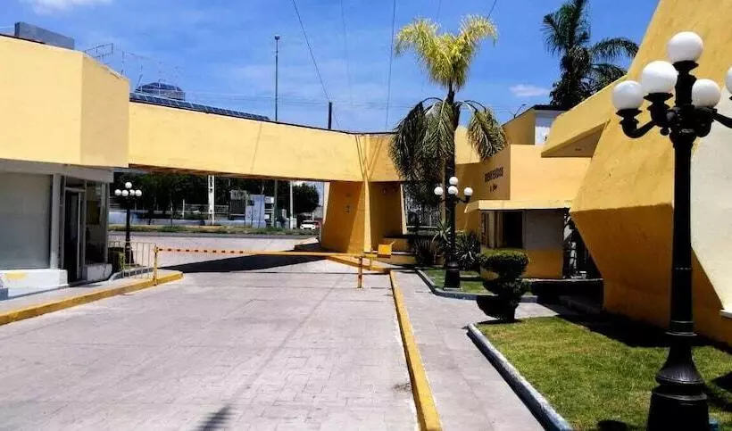 فندق Jm Ejecutivo Celaya,centro Histórico