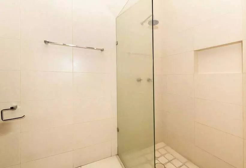 فندق Jm Ejecutivo Celaya,centro Histórico