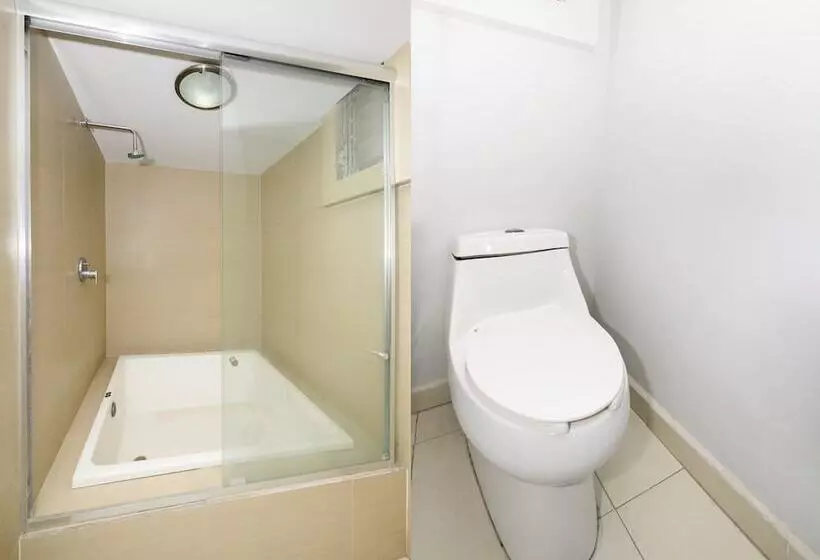 فندق Jm Ejecutivo Celaya,centro Histórico