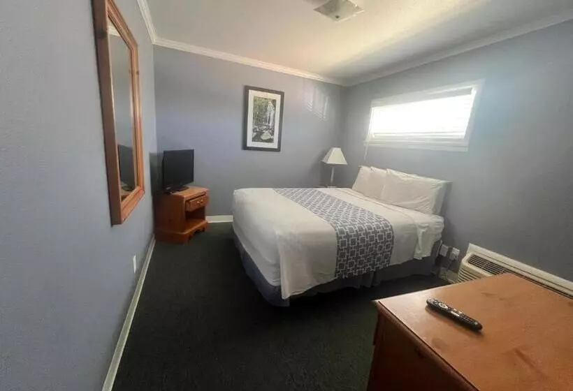 هتل The Land O Nod