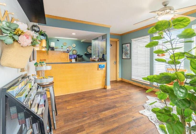 Отель Resort City Inn Coeur D Alene