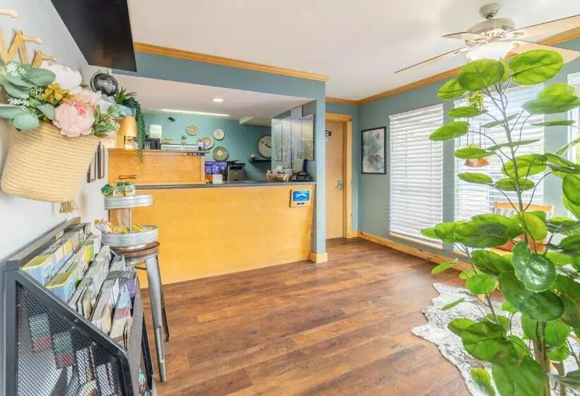 Отель Resort City Inn Coeur D Alene