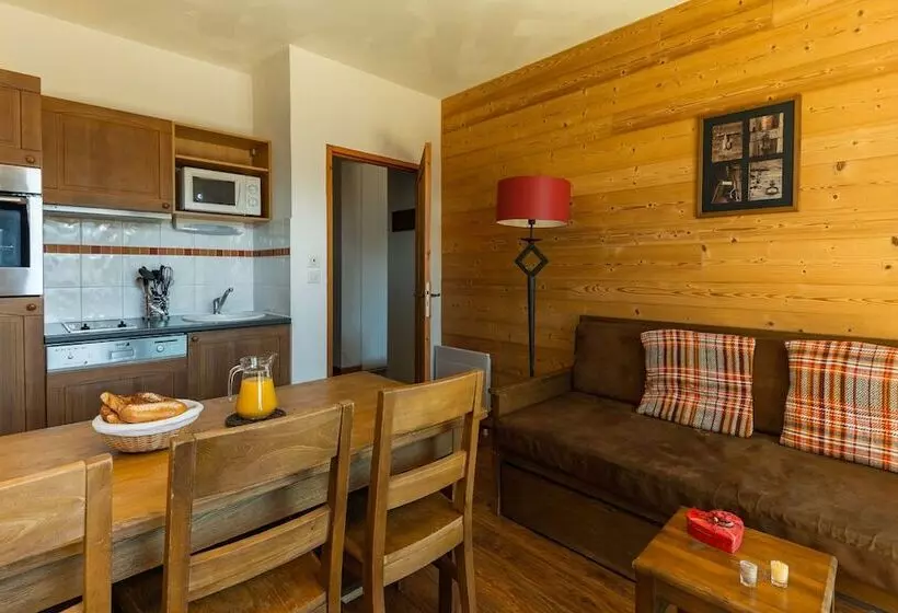 בית מלון כפרי Résidence Lagrange Vacances Les Chalets De L Adet