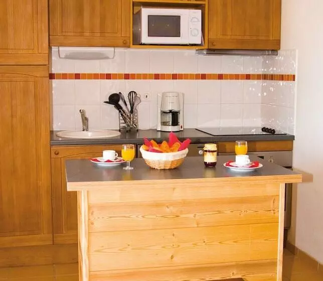 בית מלון כפרי Résidence Lagrange Vacances Les Chalets De L Adet