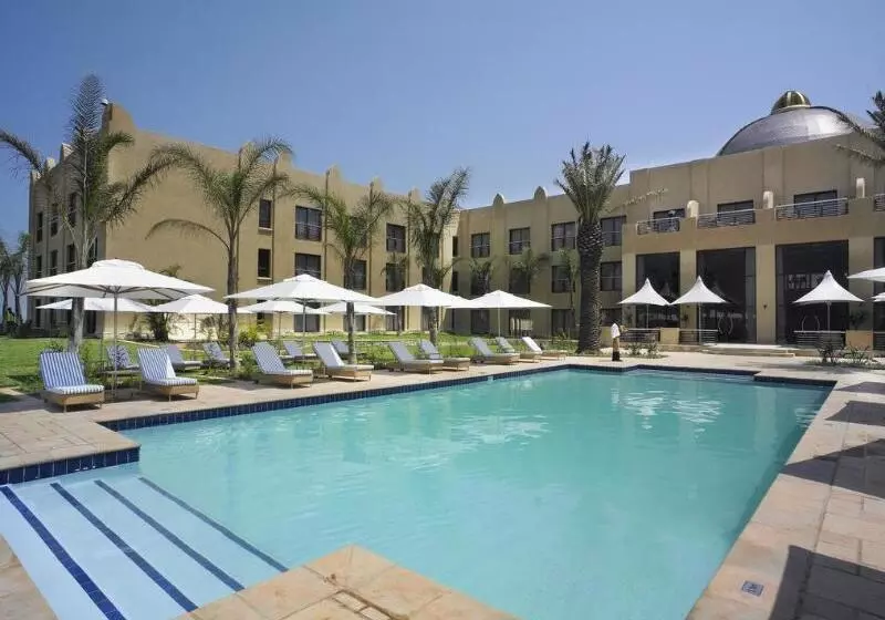 בית מלון כפרי Sibaya Lodge