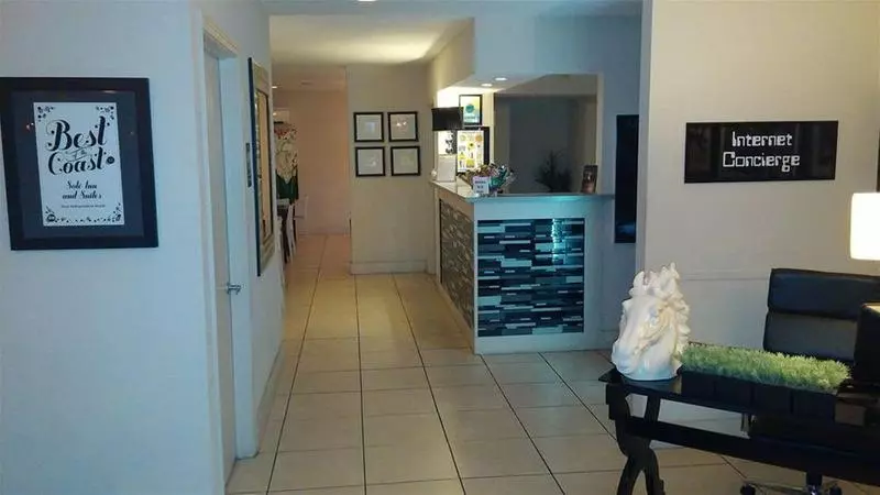 Hotelli Sole Inn And Suites