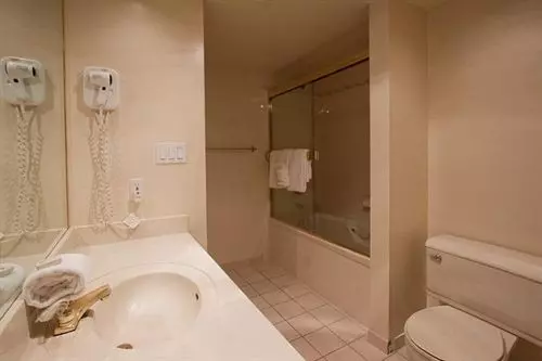 בית מלון כפרי Whiski Jack At Ironwood