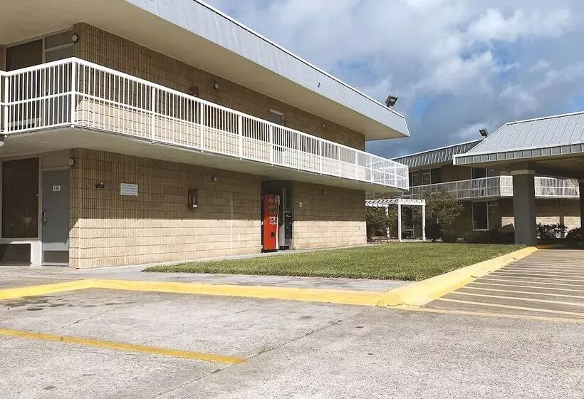 モーテル Sky Palace Inn & Suites By Jasper Beeville