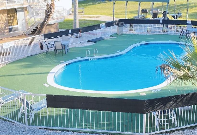 فندق على الطريق Sky Palace Inn & Suites By Jasper Beeville