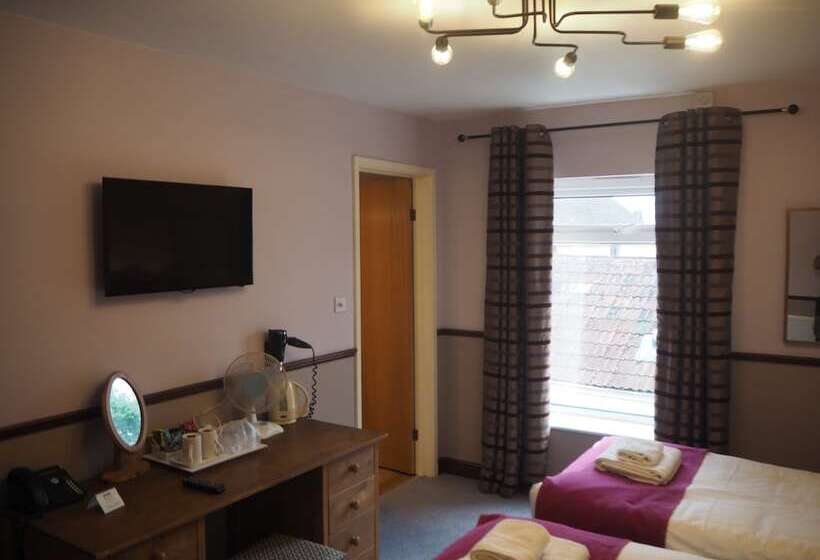 ペンション Meare Manor