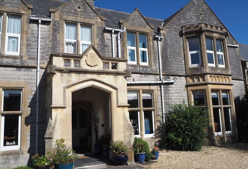 ペンション Meare Manor