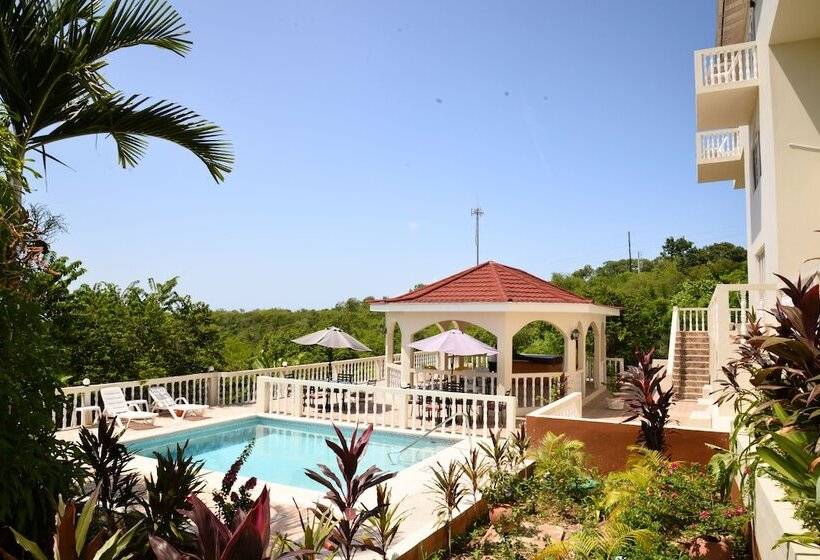 پانسیون Retreat Guesthouse Luxury Suites