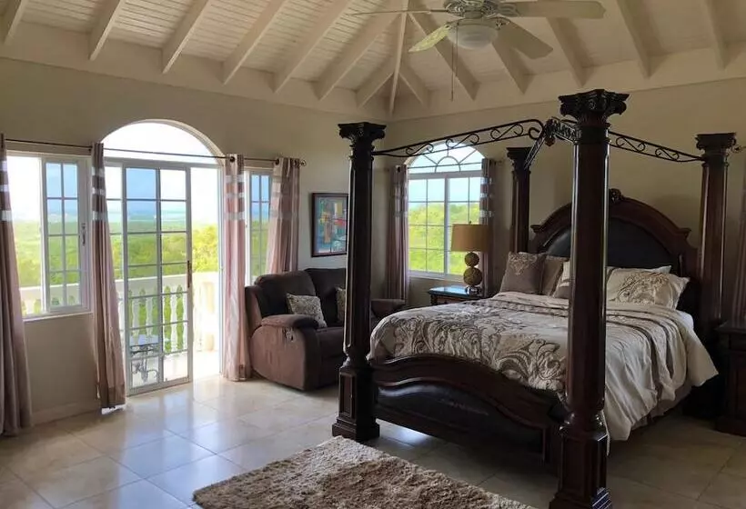 پانسیون Retreat Guesthouse Luxury Suites