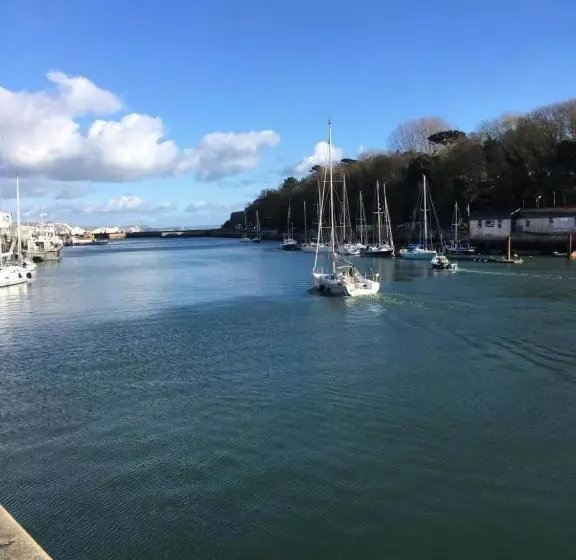 ペンション Southville Guest House