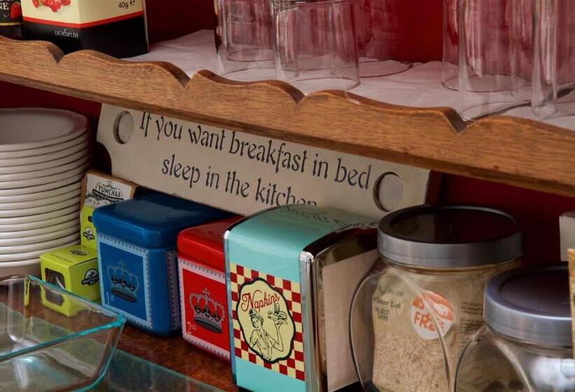 膳宿费 Southville Guest House