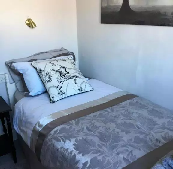 膳宿费 St. Georges House