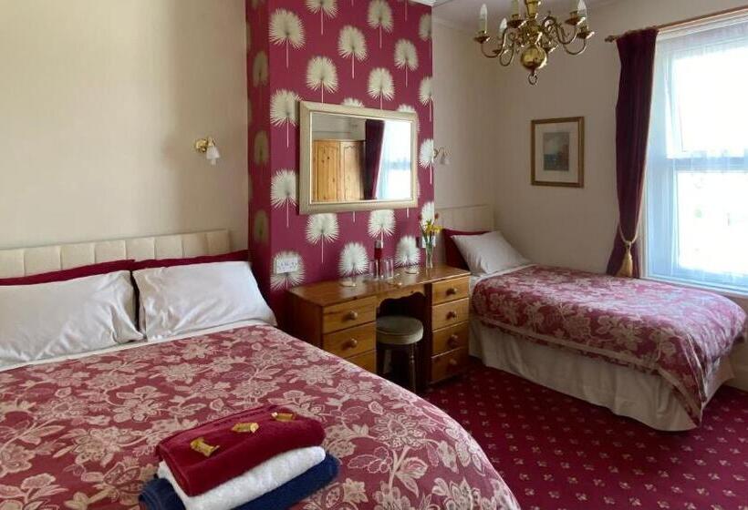 Pensione St. Georges House