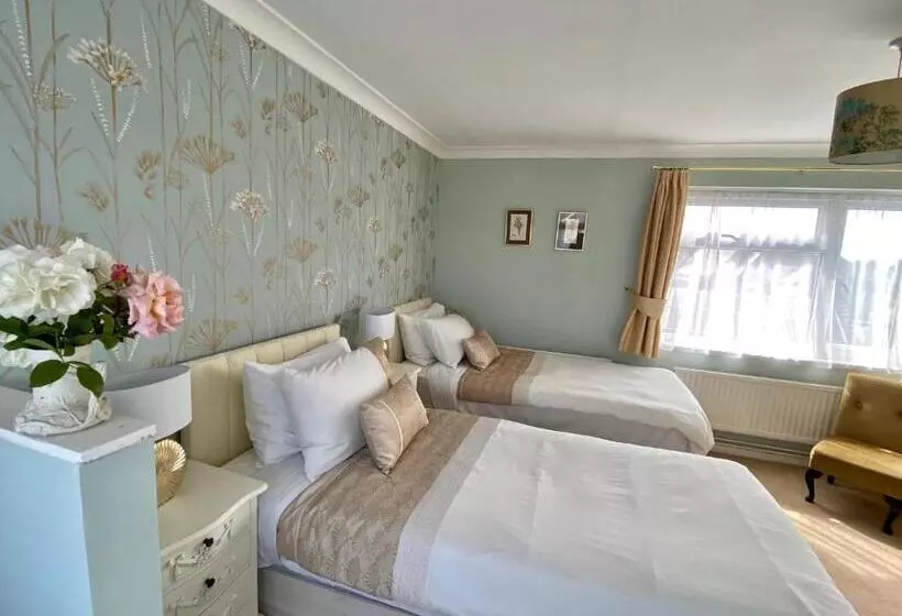 膳宿费 St. Georges House