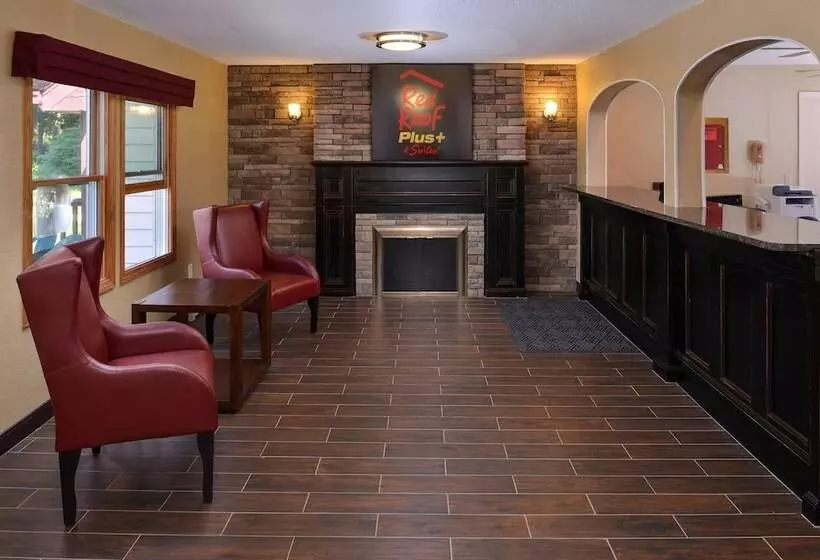 Red Roof Inn Plus+ & Suites Guilford