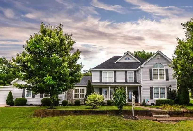 The Hill House Bed & Breakfast