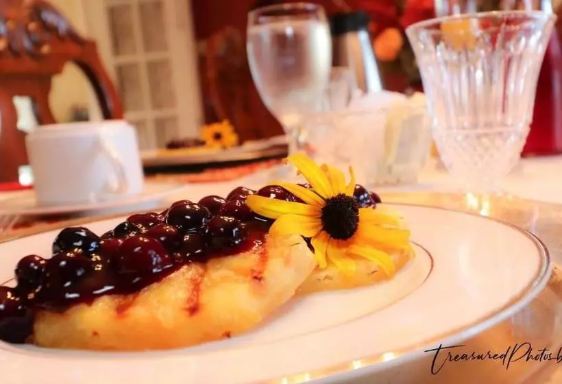 The Hill House Bed & Breakfast