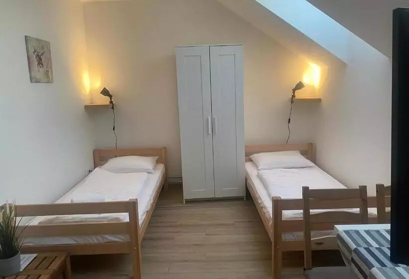 Aamiaismajoitus (B&B) Breier Farm   Tanya Panzió