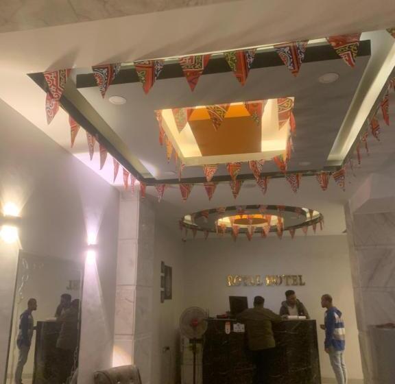 تختخواب و صبحانه Royal