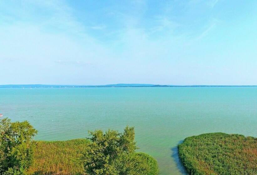 هتل Beach Szálló Révfülöp