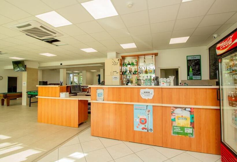 هتل Beach Szálló Révfülöp